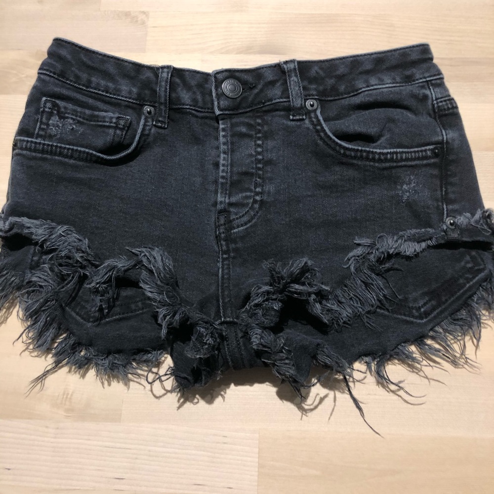 Forever 21 Black Denim Size 26 Shorts